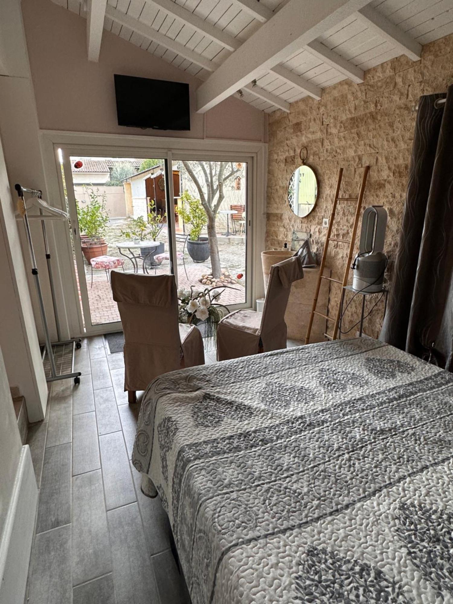 Beau Ciel Apartment Chateauneuf-de-Gadagne Ngoại thất bức ảnh