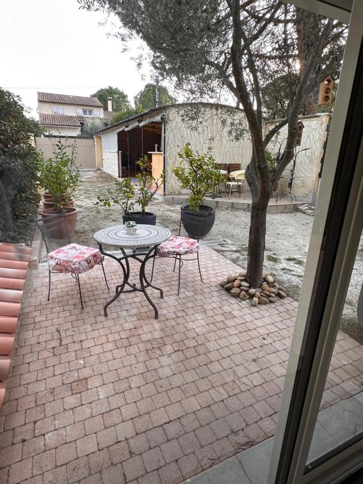 Beau Ciel Apartment Chateauneuf-de-Gadagne Ngoại thất bức ảnh